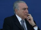 Temer segue no cargo, mas sem apoio no congresso.